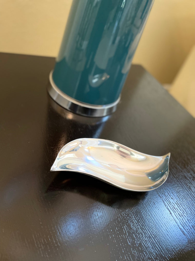 Wavy Cast Aluminum Accent Bowl